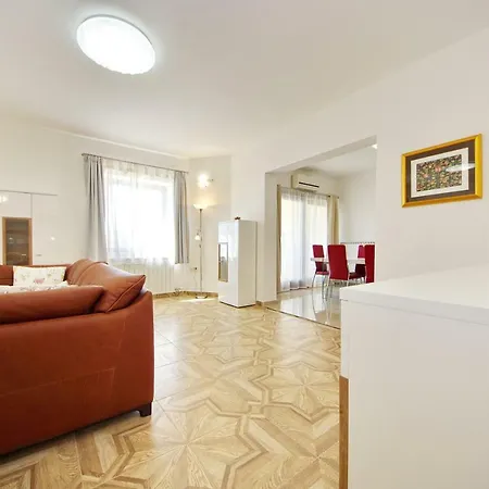 Zupan Villa *