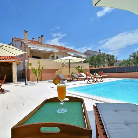 Zupan וילה זאדאר